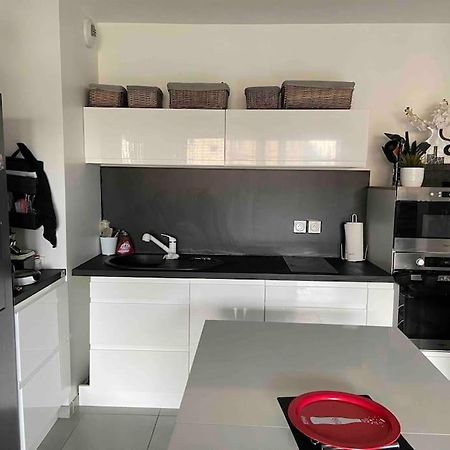 Katy Apartment Tournon-sur-Rhone Exterior photo