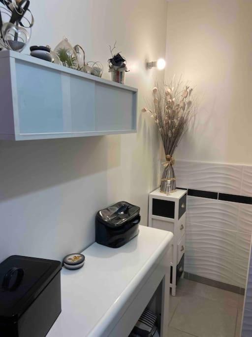 Katy Apartment Tournon-sur-Rhone Exterior photo